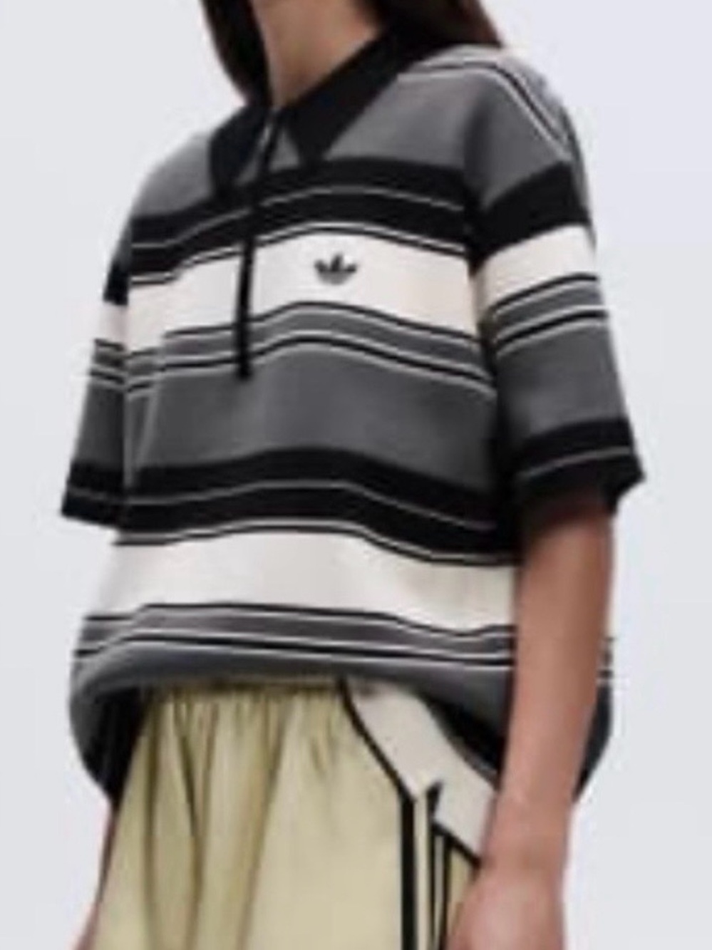 ASOS Athletic Shorts in Cream and Black Lace Trim - Picture 4 of 4